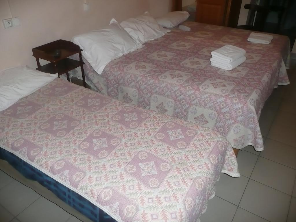 Hotel Bearnais Párizs Szoba fotó