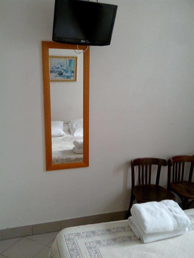 Hotel Bearnais Párizs Kültér fotó